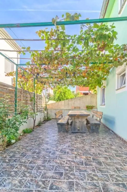 Villa 150m² in Croatia, Medulin. Priced at 580000€ rent photo-16