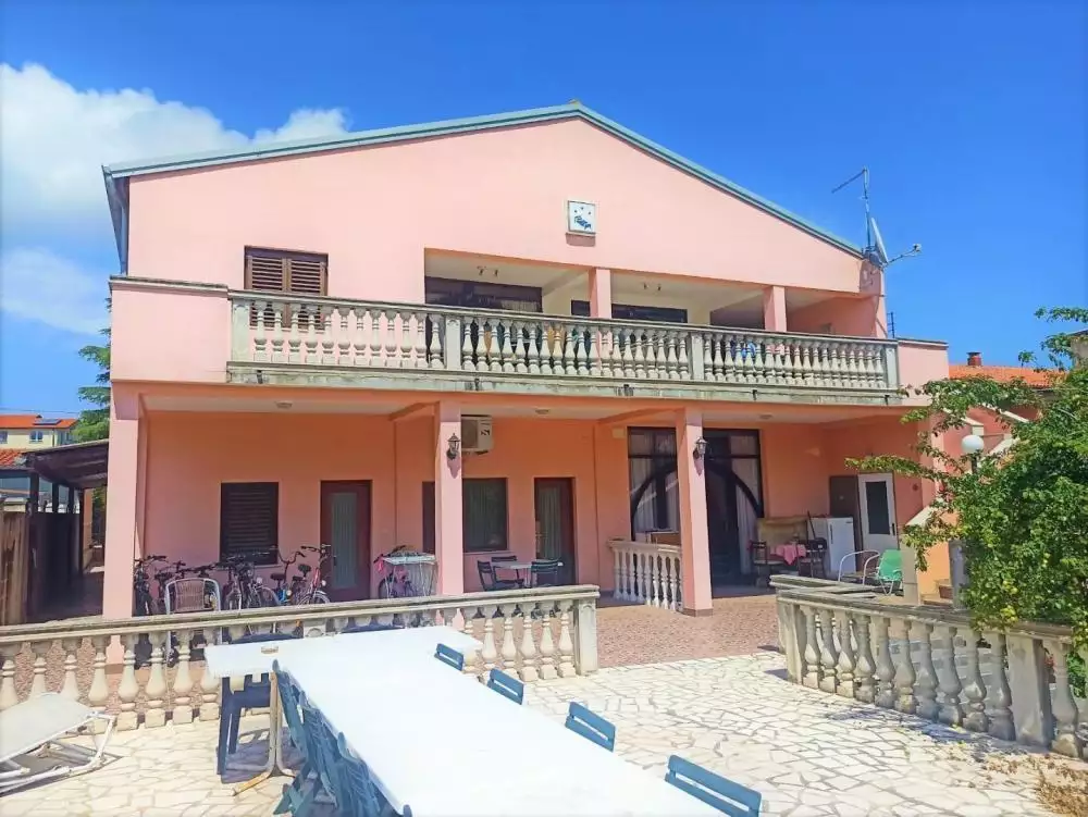 Hotels 620m² in Croatia, Medulin. Priced at 900000€ rent photo-16