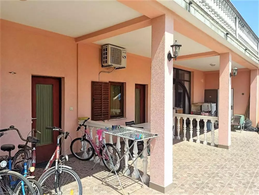 Hotels 620m² in Croatia, Medulin. Priced at 900000€ rent photo-17
