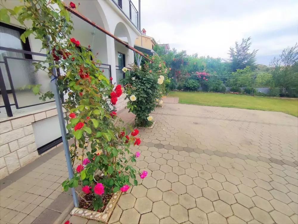 Hotels 273m² in Croatia, Medulin. Priced at 800000€ rent photo-7