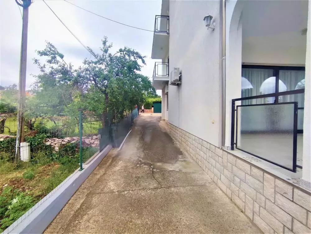 Hotels 273m² in Croatia, Medulin. Priced at 800000€ rent photo-8