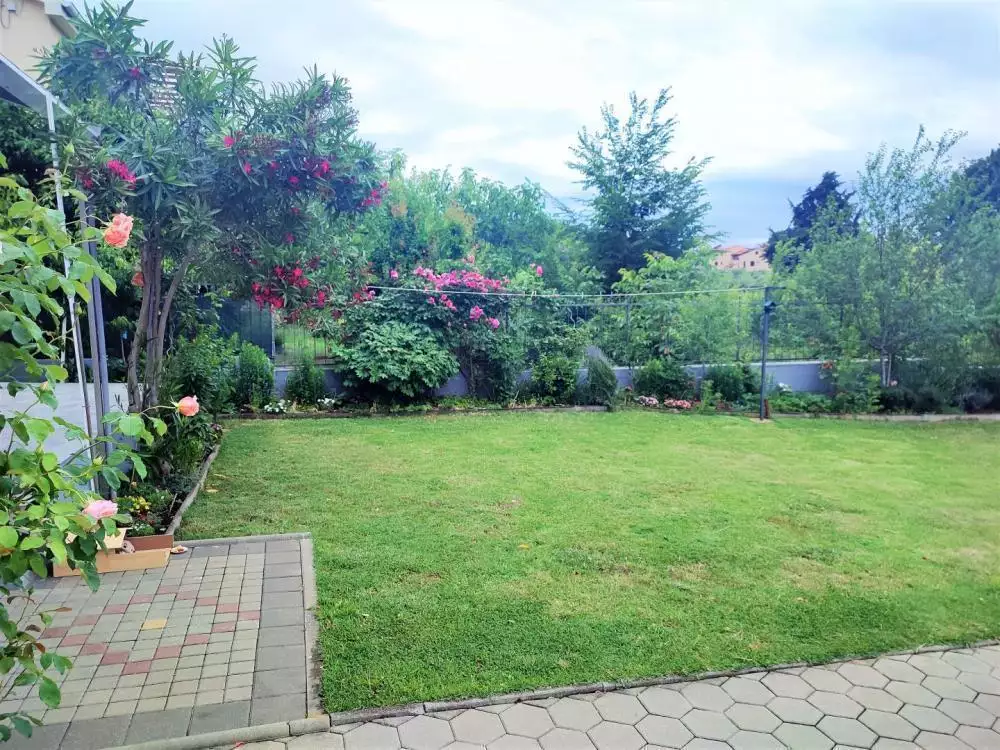 Hotels 273m² in Croatia, Medulin. Priced at 800000€ rent photo-10