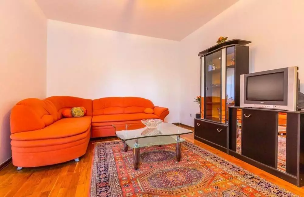 Hotels 600m² in Croatia, Medulin. Priced at 2100000€ rent photo-9