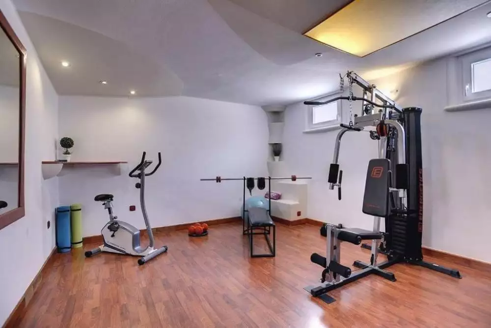 Villa 300m² in Croatia, Medulin. Priced at 832000€ rent photo-16