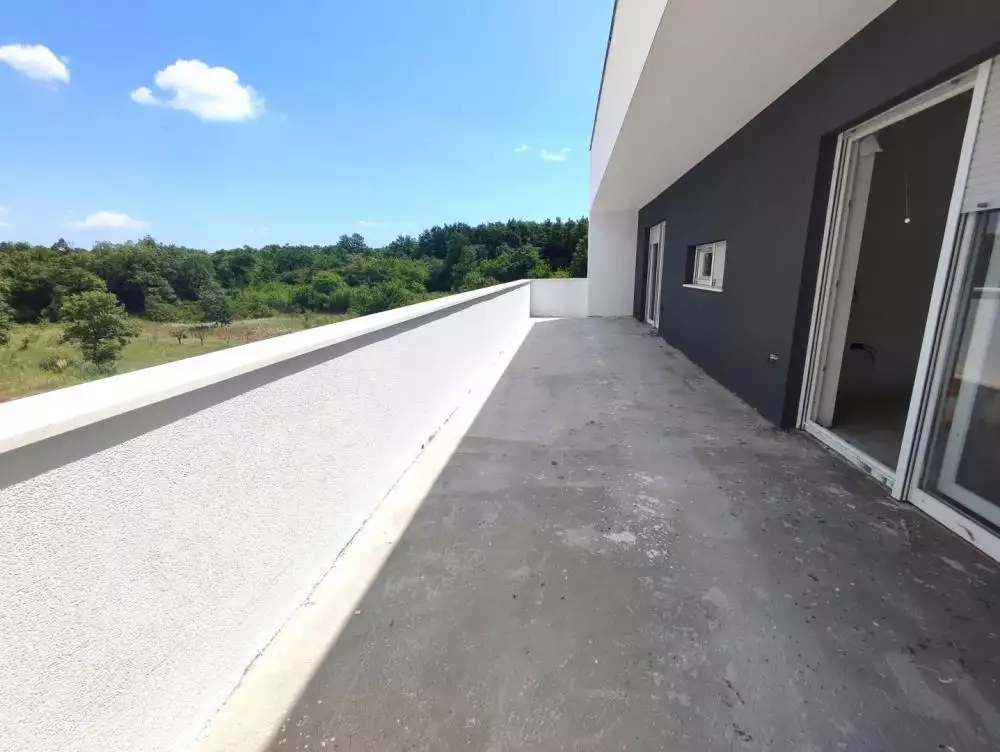 Villa 195m² in Croatia, Vodnjan. Priced at 690000€ rent photo-5