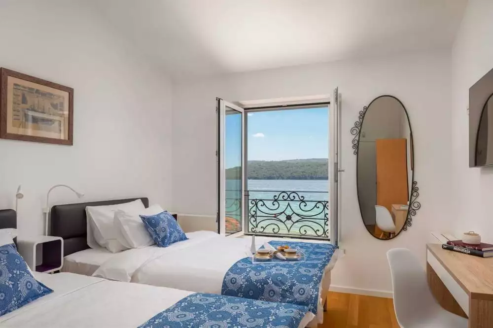 Villa 1006m² in Croatia, Sibenik. Priced at 5300000€ rent photo-15