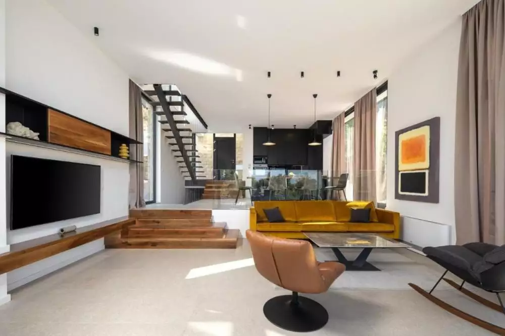 Villa 260m² in Croatia, Ugljan. Priced at 1400000€ rent photo-17