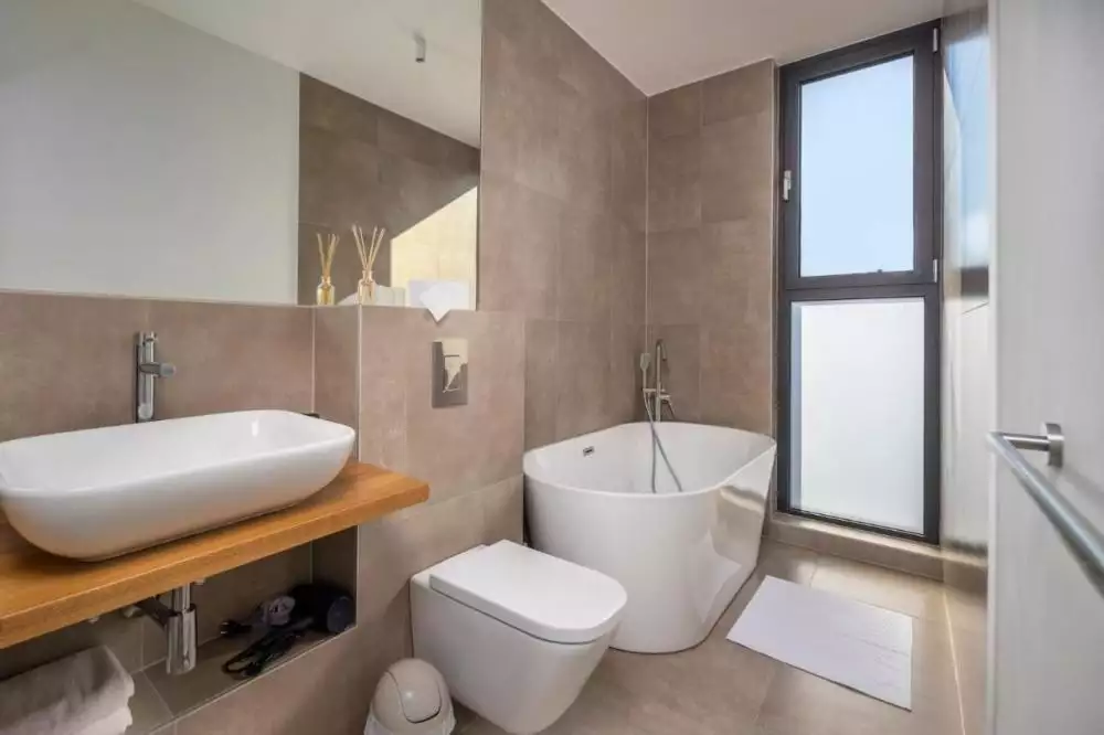 Villa 260m² in Croatia, Ugljan. Priced at 1400000€ rent photo-22