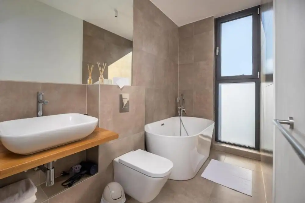 Villa 260m² in Croatia, Ugljan. Priced at 1400000€ rent photo-23