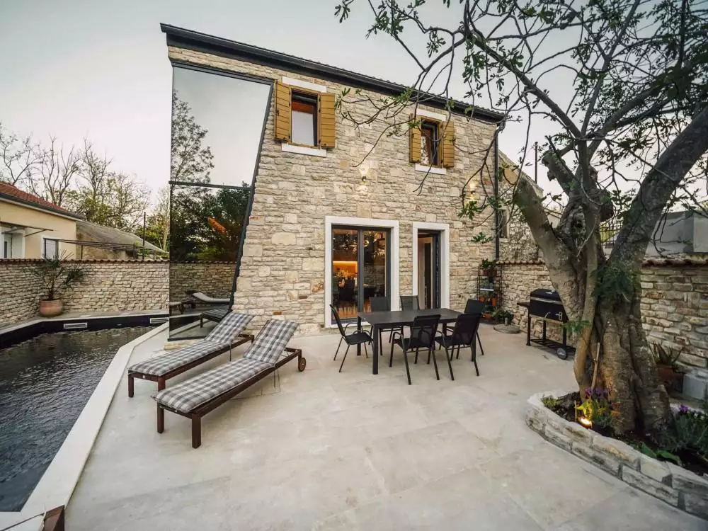 Villa 110m² in Croatia, Privlaka. Priced at 615000€ rent photo-2
