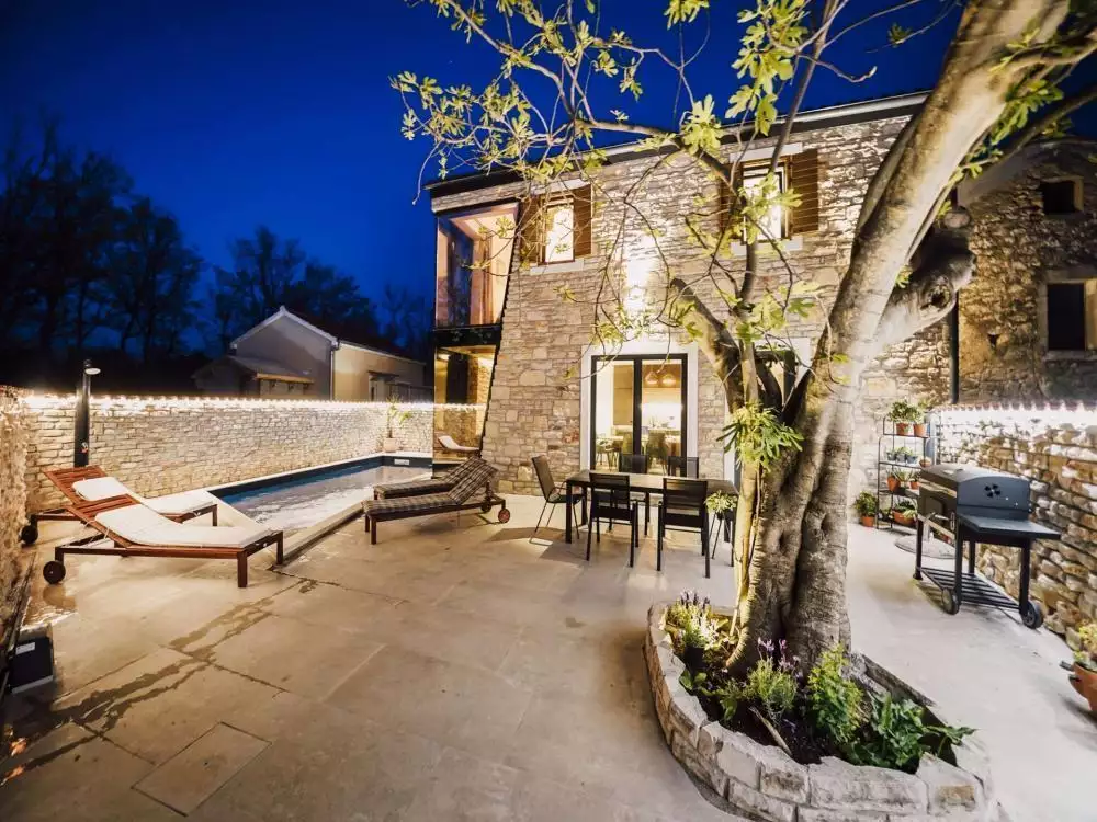 Villa 110m² in Croatia, Privlaka. Priced at 615000€ rent photo-8