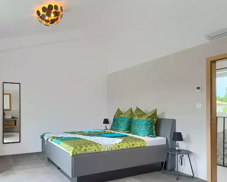 Villa 180m² in Croatia, Labin. Priced at 737000€ rent photo-12