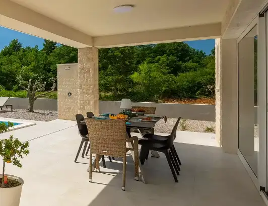 Villa 180m² in Croatia, Labin. Priced at 737000€ rent photo-25