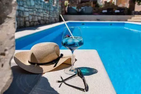 Hotels 470m² in Croatia, Posedarje. Priced at 2100000€ rent photo-2