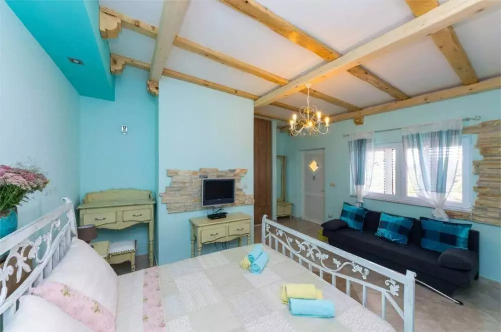 Hotels 470m² in Croatia, Posedarje. Priced at 2100000€ rent photo-14
