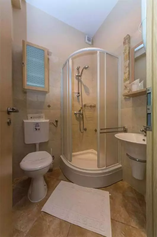 Hotels 470m² in Croatia, Posedarje. Priced at 2100000€ rent photo-19