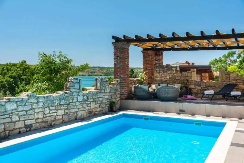 Hotels 470m² in Croatia, Posedarje. Priced at 2100000€ rent photo-22