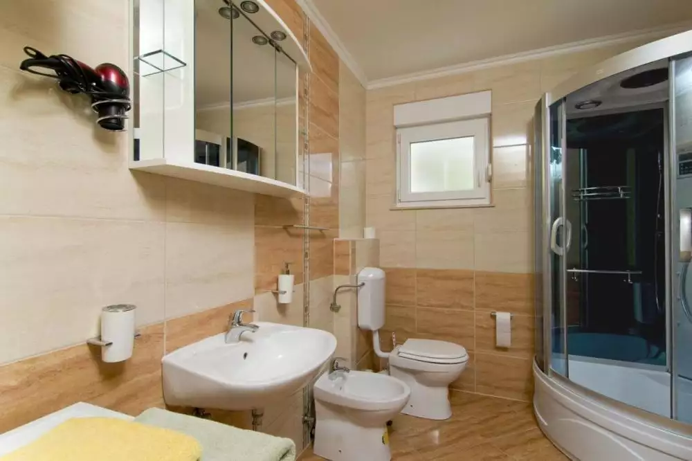 Hotels 320m² in Croatia, Ciovo. Priced at 780000€ rent photo-14