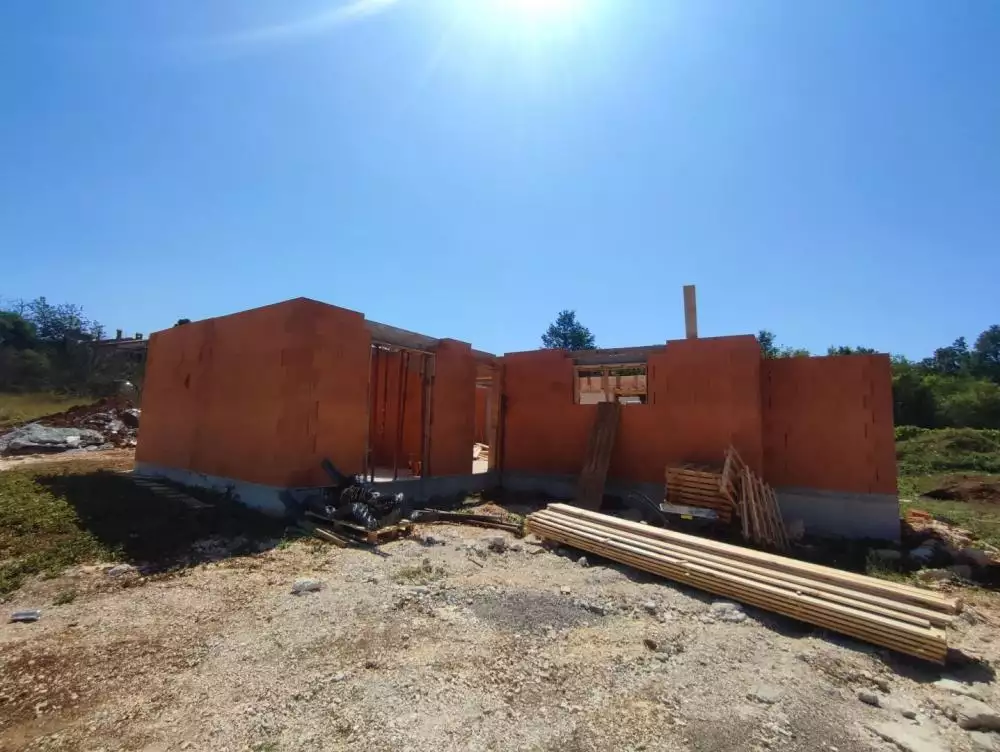 Villa 200m² in Croatia, Labin. Priced at 690000€ rent photo-9