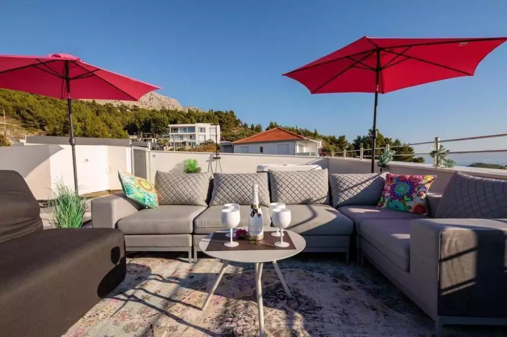 Villa 215m² in Croatia, Split. Priced at 1500000€ rent photo-12