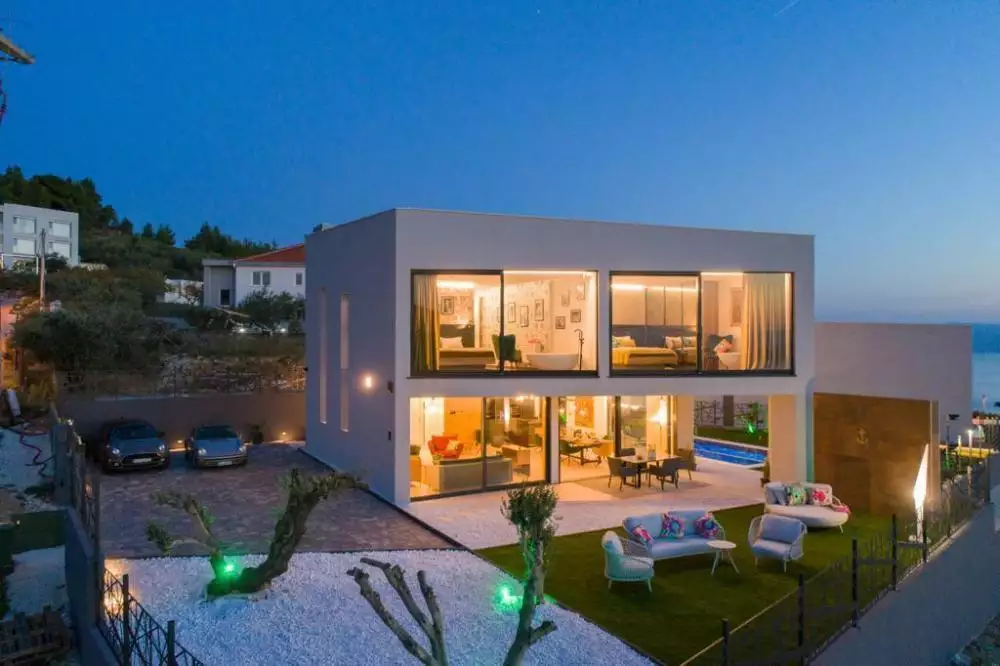 Villa 215m² in Croatia, Split. Priced at 1500000€ rent photo-18