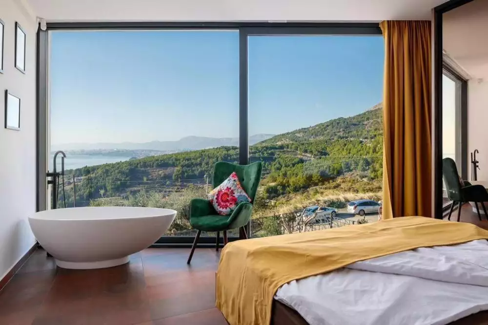 Villa 215m² in Croatia, Split. Priced at 1500000€ rent photo-20