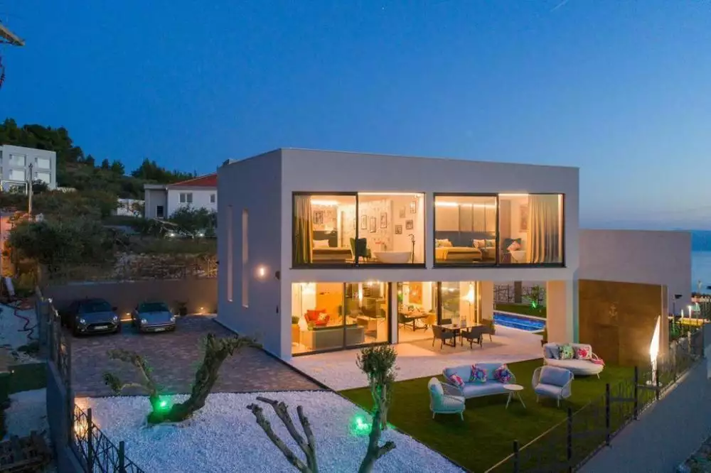 Villa 215m² in Croatia, Split. Priced at 1500000€ rent photo-22