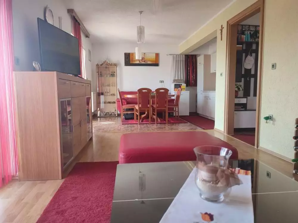 Hotels 225m² in Croatia, Medulin. Priced at 1350000€ rent photo-23