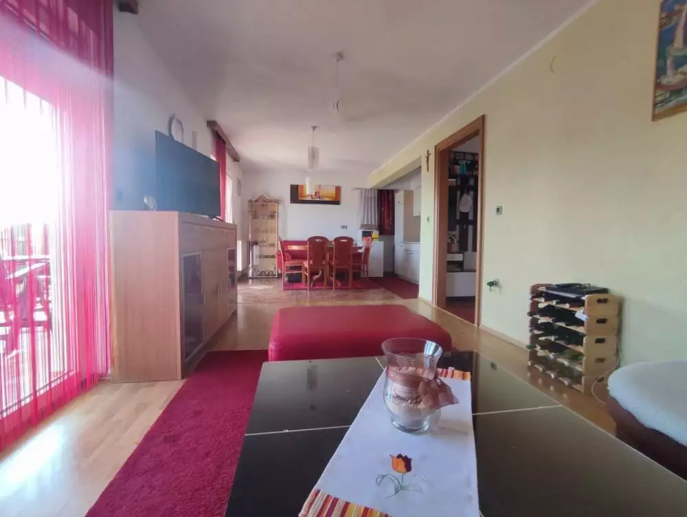 Hotels 225m² in Croatia, Medulin. Priced at 1350000€ rent photo-24