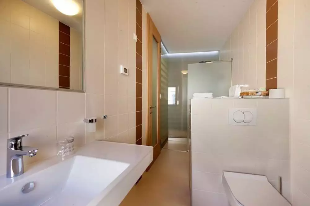 Hotels 164m² in Croatia, Vrsar. Priced at 3650000€ rent photo-8