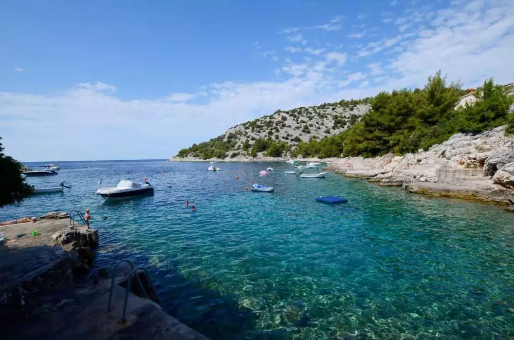 Hotels 1m² in Croatia, Rogoznica. Priced at 3750000€ rent photo-2