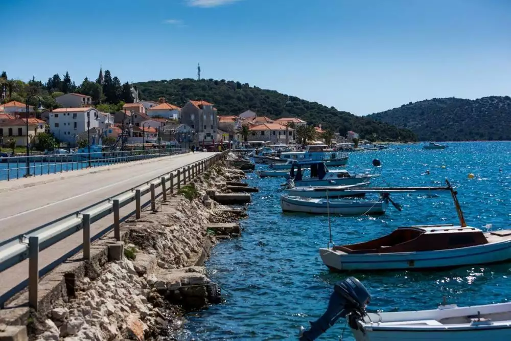 Hotels 1m² in Croatia, Rogoznica. Priced at 3750000€ rent photo-6