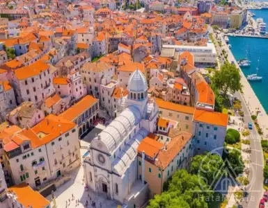 Buy in Croatia for 5000000€