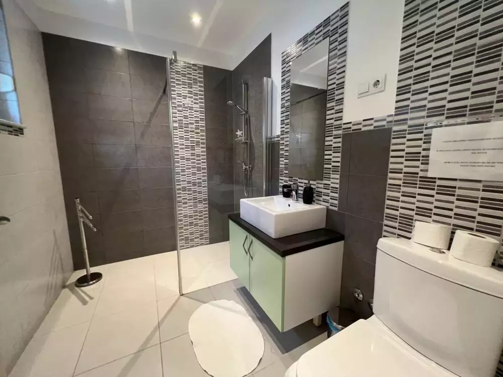 Villa 250m² in Croatia, Lovran. Priced at 935000€ rent photo-13