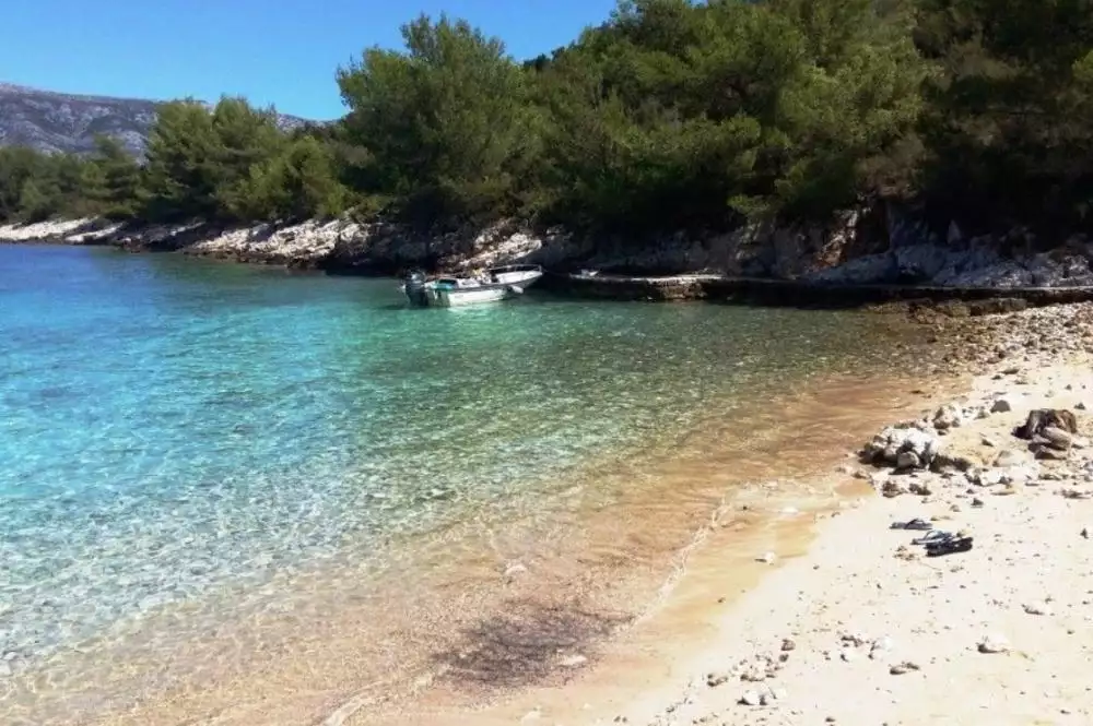 Hotels 300m² in Croatia, Hvar. Priced at 1700000€ rent photo-11