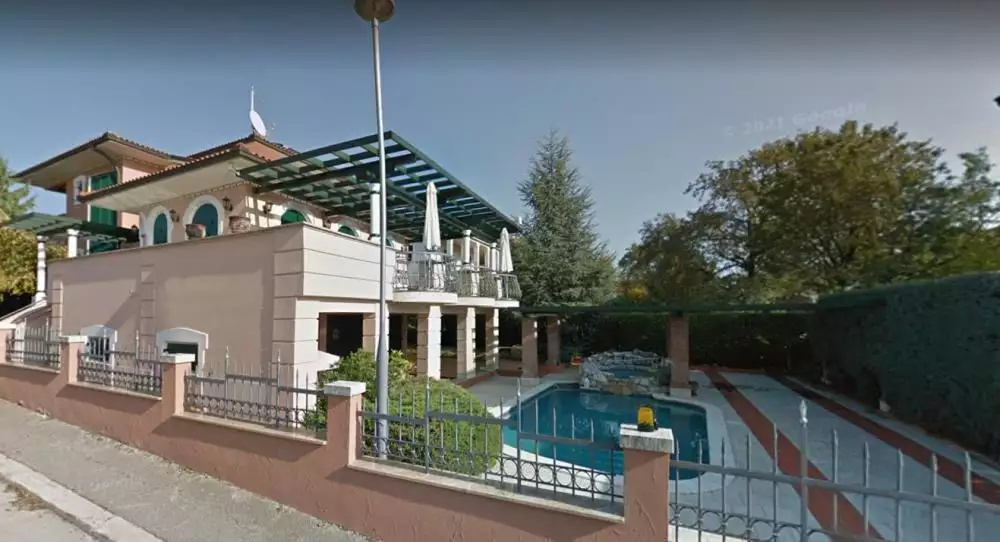 Villa 362m² in Croatia, Porec. Priced at 1195000€ rent photo-8