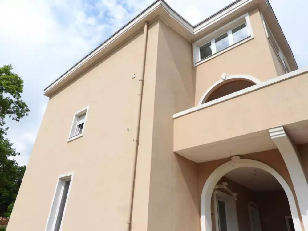 Hotels 550m² in Croatia, Matulji. Priced at 1850000€ rent photo-6