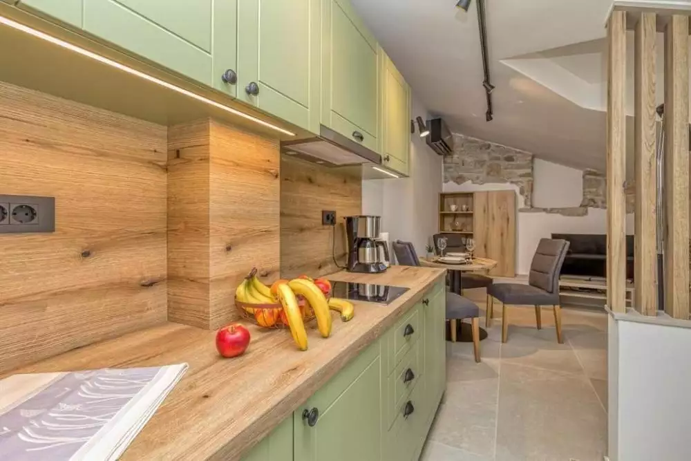 Hotels 120m² in Croatia, Vrsar. Priced at 571000€ rent photo-10