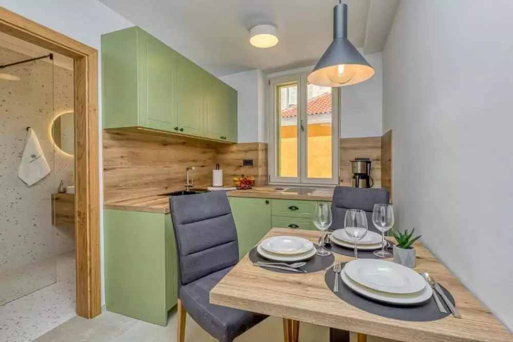 Hotels 120m² in Croatia, Vrsar. Priced at 571000€ rent photo-14