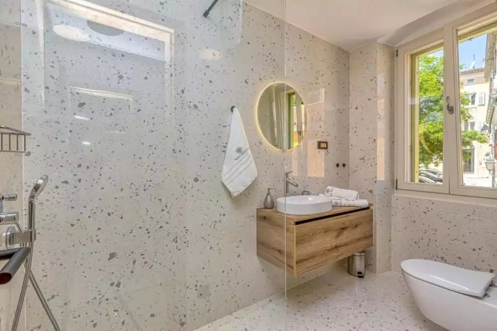 Hotels 120m² in Croatia, Vrsar. Priced at 571000€ rent photo-21
