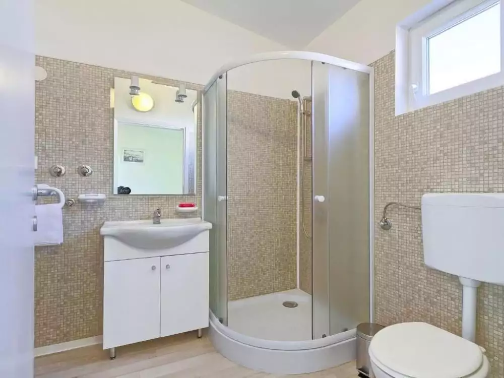 Hotels 1m² in Italy, Mutignano. Priced at 1765000€ rent photo-6