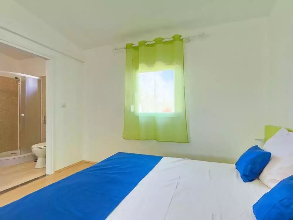 Hotels 1m² in Italy, Mutignano. Priced at 1765000€ rent photo-7