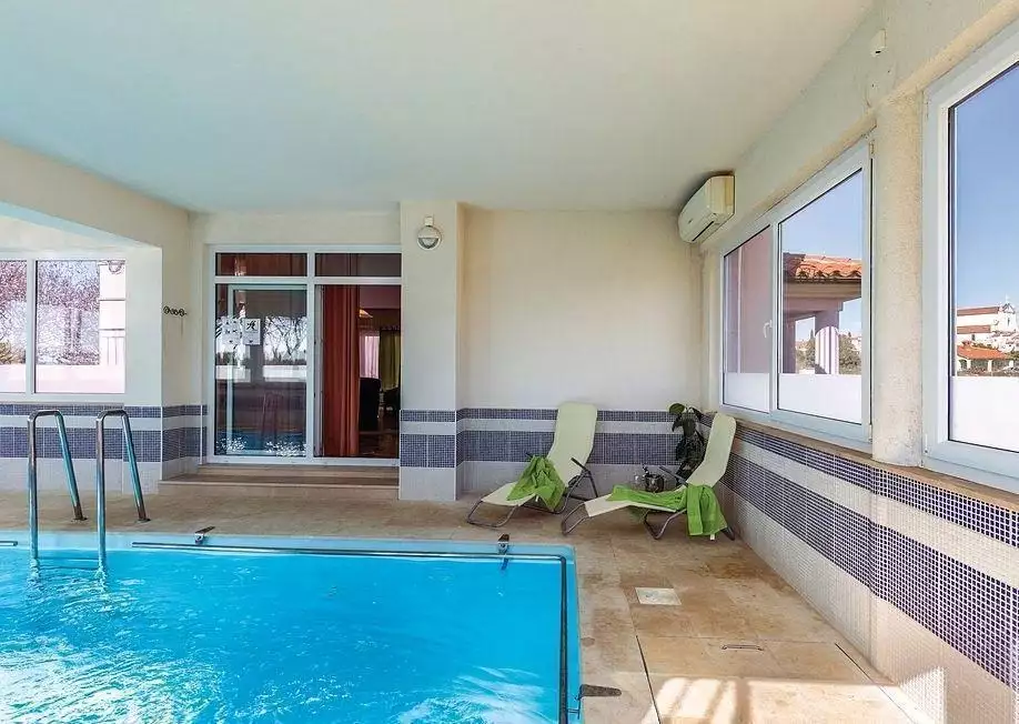 Hotels 531m² in Croatia, Vodnjan. Priced at 1150000€ rent photo-3