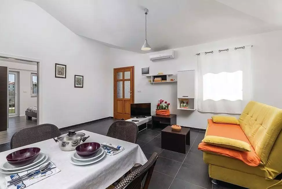 Hotels 531m² in Croatia, Vodnjan. Priced at 1150000€ rent photo-6