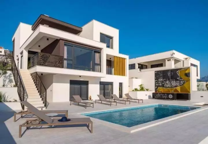 Villa 350m² in Croatia, Zadar. Priced at 2950000€ rent photo-11