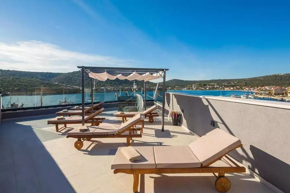 Villa 330m² in Spain, La Marina. Priced at 1400000€ rent photo-2