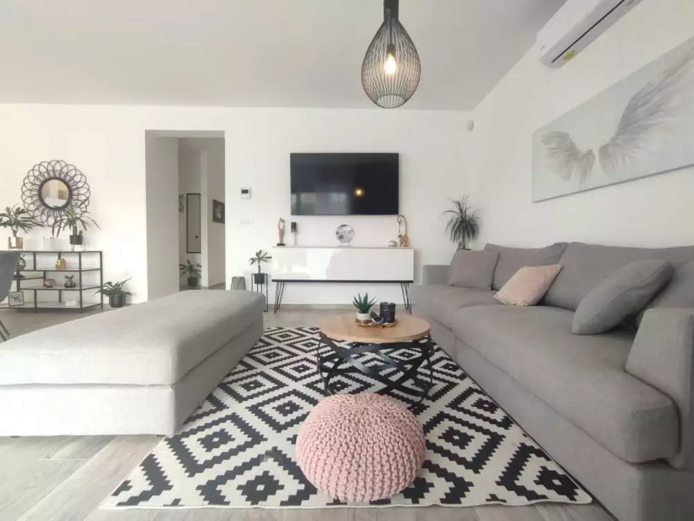 Villa 150m² in Croatia, Vodnjan. Priced at 676000€ rent photo-2
