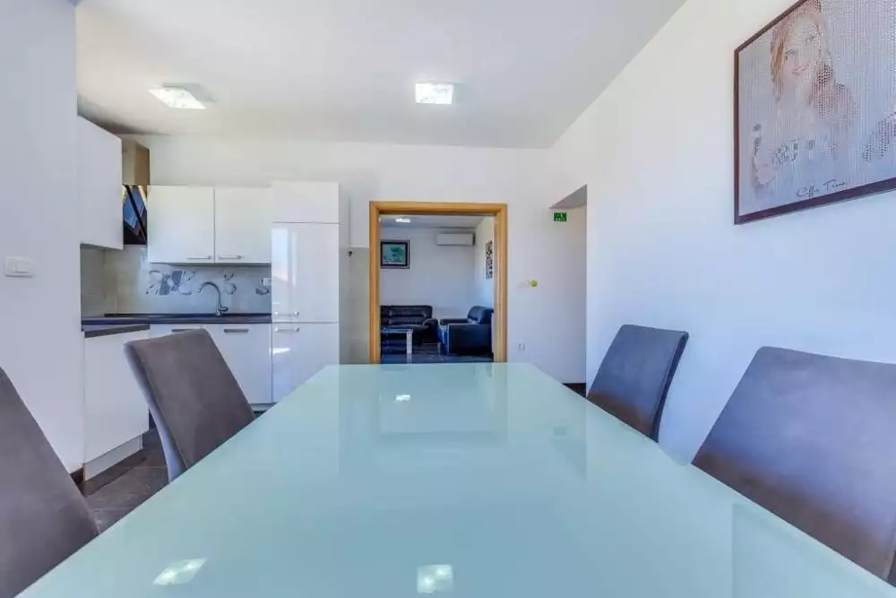 Hotels 353m² in Turkey, Trabzon. Priced at 1200000€ rent photo-10