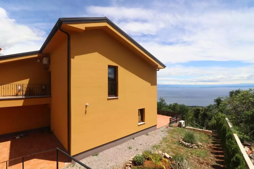 Villa 280m² in Croatia, Opatija. Priced at 1600000€ rent photo-2