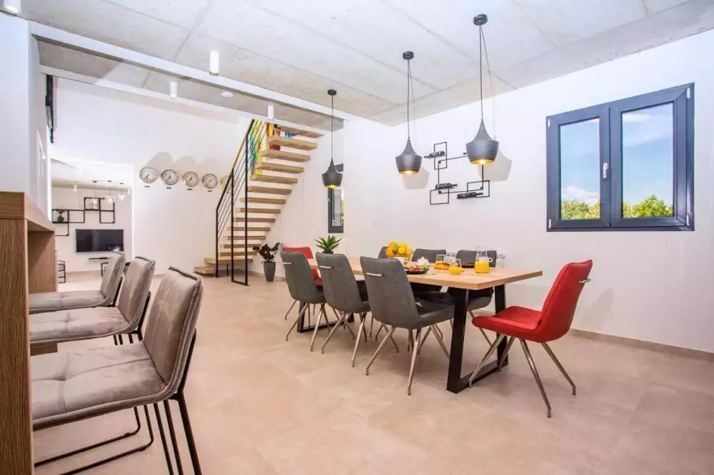 Villa 300m² in Croatia, Split. Priced at 1000000€ rent photo-20